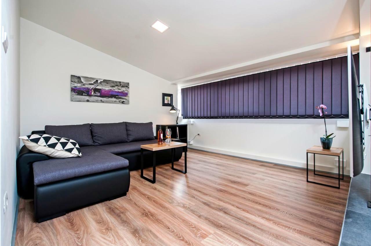 Lakovich Sea View Apartments Rovinj Exterior photo