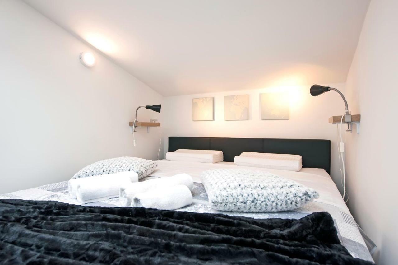 Lakovich Sea View Apartments Rovinj Exterior photo