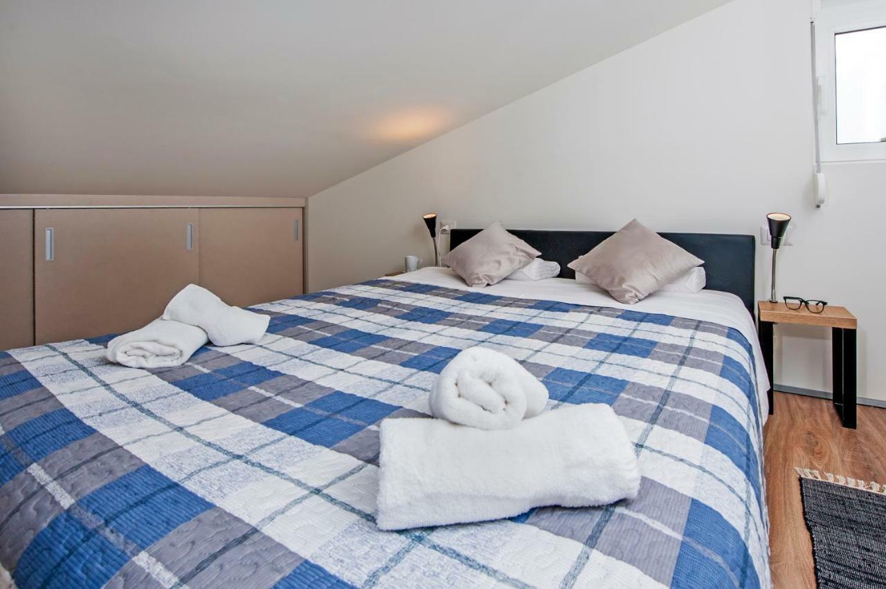 Lakovich Sea View Apartments Rovinj Exterior photo