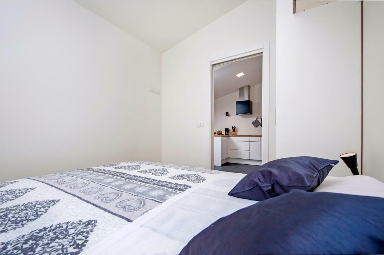Lakovich Sea View Apartments Rovinj Exterior photo